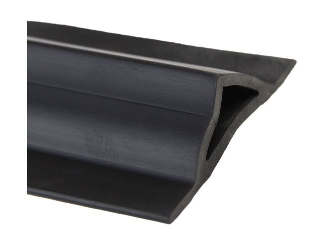 V-keel / fin rail to the bottom of the pontoon V-keel / fin rail to the bottom of the pontoon