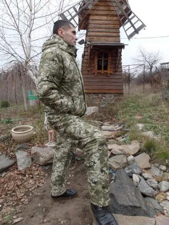 Kurtka zimowa rozmiar 3XL wzór PIXEL ZIELONY Kurtka zimowa rozmiar 3XL wzór PIXEL ZIELONY