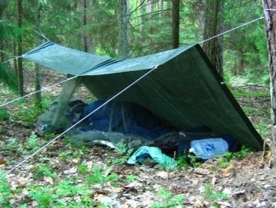 Plandeka pod namiot 210g 3x4 survival Plandeka pod namiot 210g 3x4 survival
