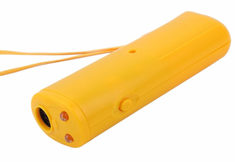 Electronic Dog Trainer Repellent Flashlight 3-in-1 Electronic Dog Trainer Repellent Flashlight 3-in-1